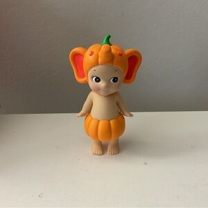 Sonny Angel Pumpkin Patch series - Elephant 🎃🐘